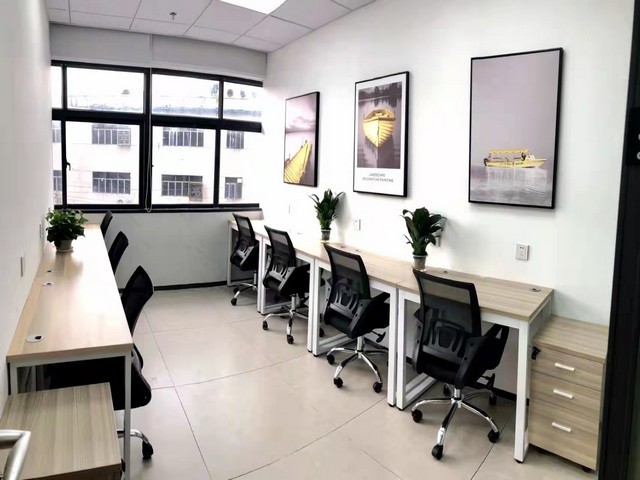 广元体育场围网施工