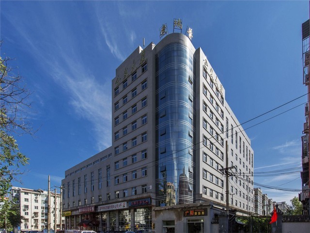 青海正规工业一体机价钱